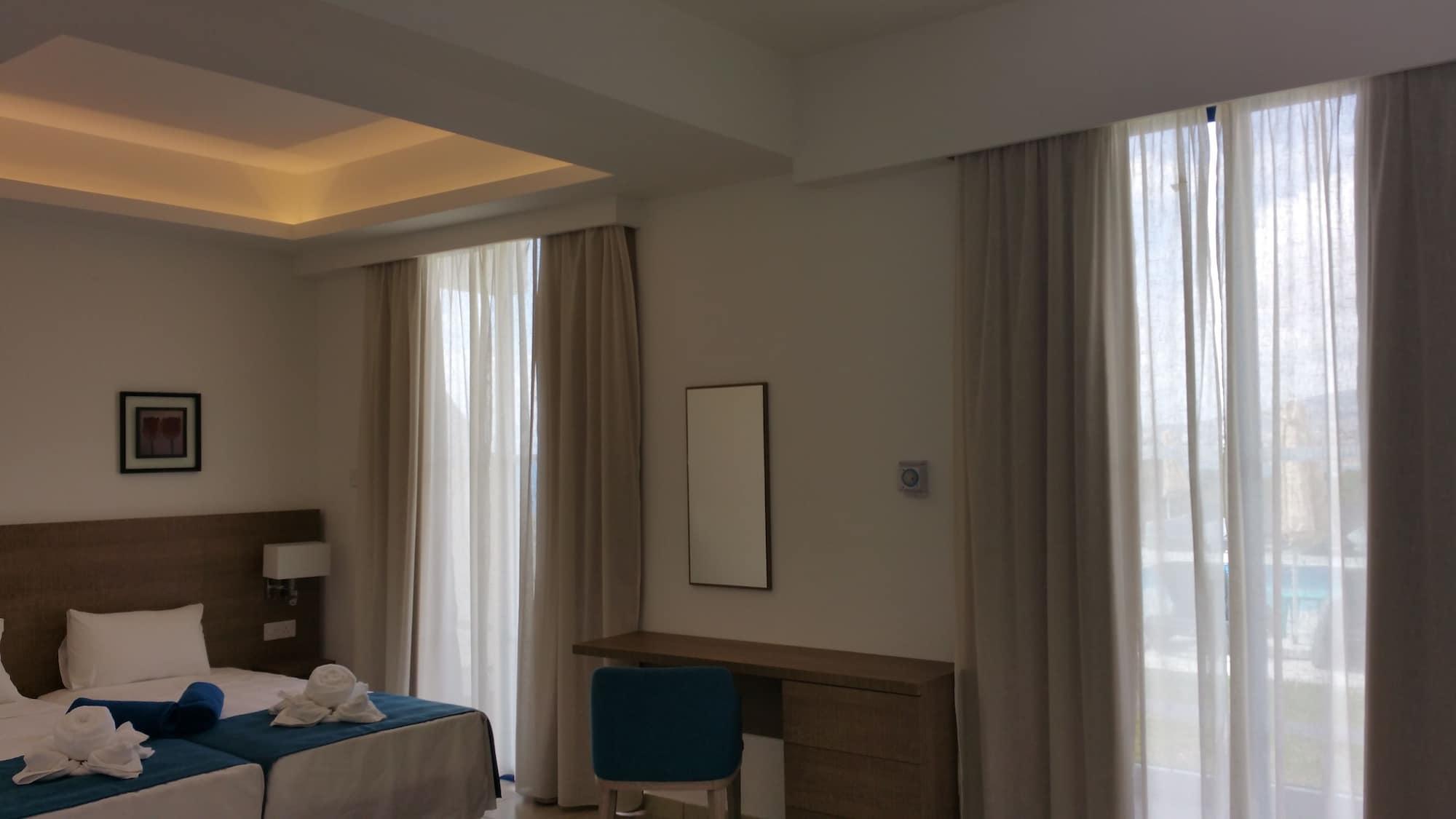 Marica'S Boutique Hotel Kissonerga Buitenkant foto